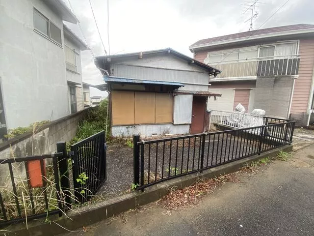 Yokosuka City, Fujimicho 3-chome (Kenritsu Daigaku Station) Single-story building 2DK
