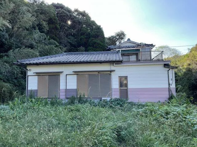 Karatsu City, Kanda (Karatsu Station) 2-story building 6DK