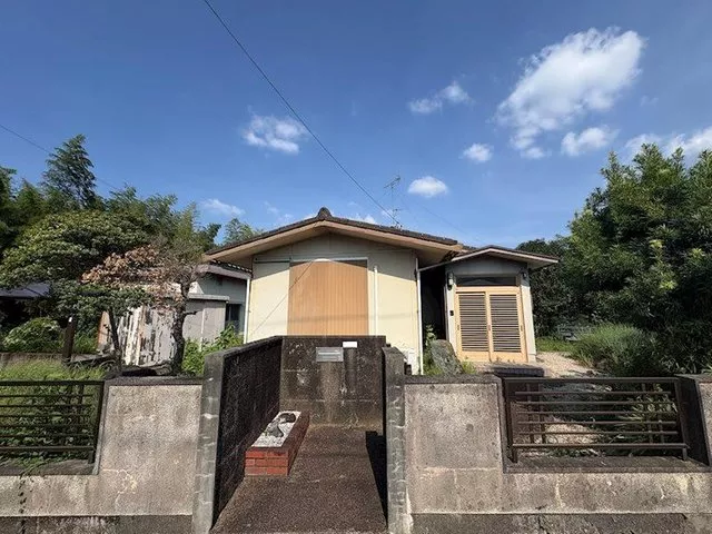 Ishiyakushi Town (Kasado Station) 8 million yen