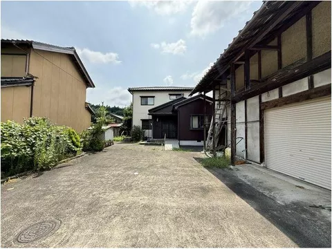 A tranquil area with expansive rural scenery! Spacious 5DK, ready for immediate occupancy☆