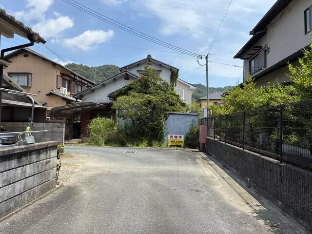 Himeji City, Yumesato-cho Okimoto (Himeji Station) 2-story building 5DK