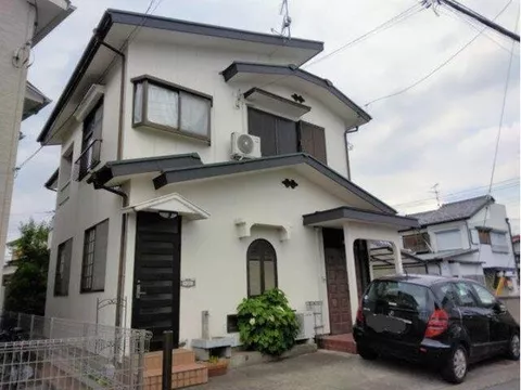 93 minutes on foot from Tobu Isesaki Line "Kazo"