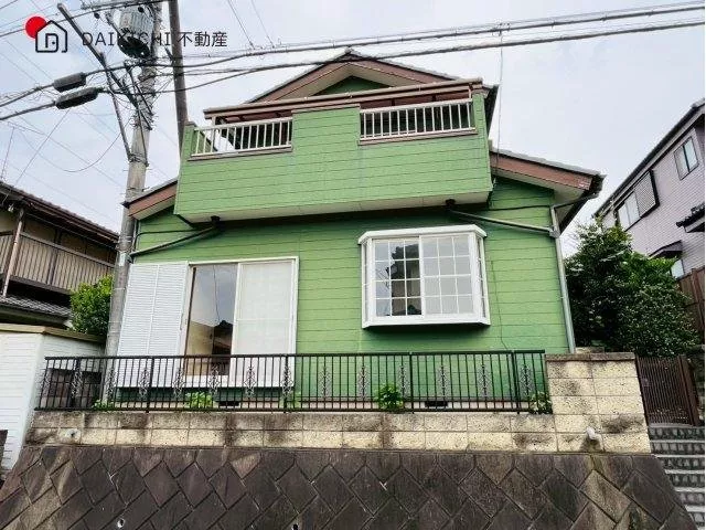A living environment that is easy for families with children, close to elementary and junior high schools and supermarkets♪