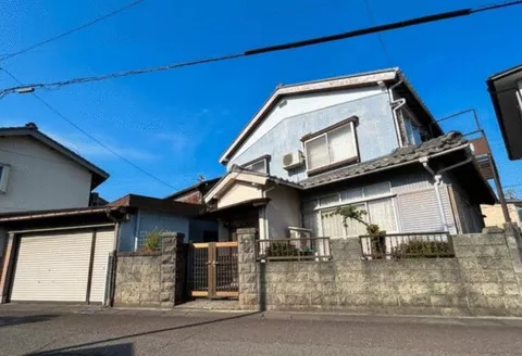 Tsuruga City, Tsunai-cho 3-chome (Tsuruga Station) 2-story building 6DK