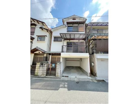 ■ Recommended used property from D House! ■ Land 15.72 tsubo, 3DK + garage!