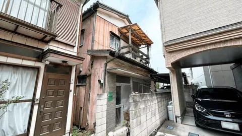 Kawaguchi City, Maekawa 4-chome (Warabi Station), two-story building, 4SK
