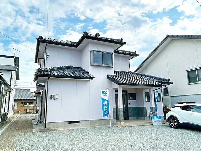 Used single-family home in Yoshio Town, Miyakonojo City