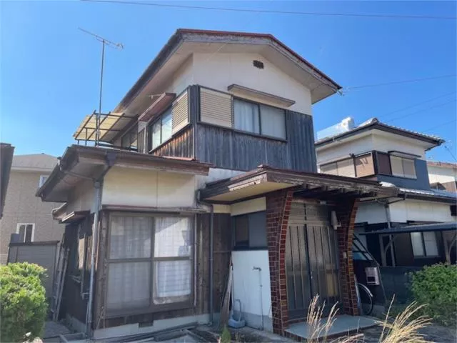 4-chome, Sakurai, Imabari-city (Iyosakurai Sta.) 2F 4DK

1,800,000 yen