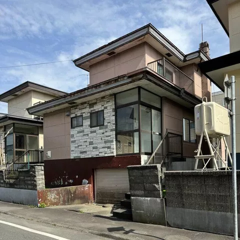 Tomakomai City, Eifuku-cho 2-chome (Itooi Station) 2 stories above ground and 1 basement 4LDK