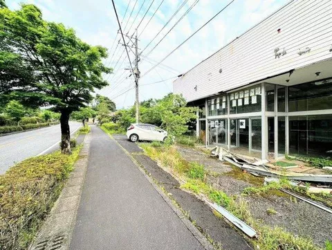 Kirishima-shi, Kirishima Takachiho, Makizono-cho (Kirishima-onsen Sta.) Single-story building, 4DK

4DK