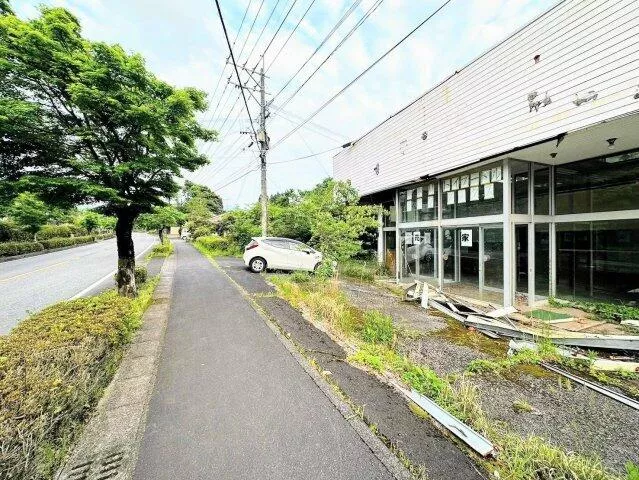Kirishima-shi, Kirishima Takachiho, Makizono-cho (Kirishima-onsen Sta.) Single-story building, 4DK

4DK
