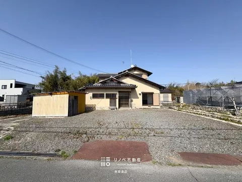 ◎ 10 minutes on foot to Lake Biwa! A great location for leisure activities with a used detached house♪