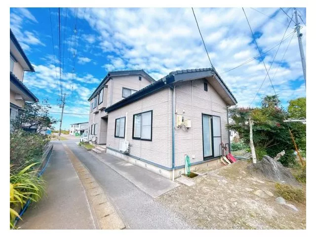 [Open House] Current sale until May 11 / Built by Yume House / Parking for 2 cars available /