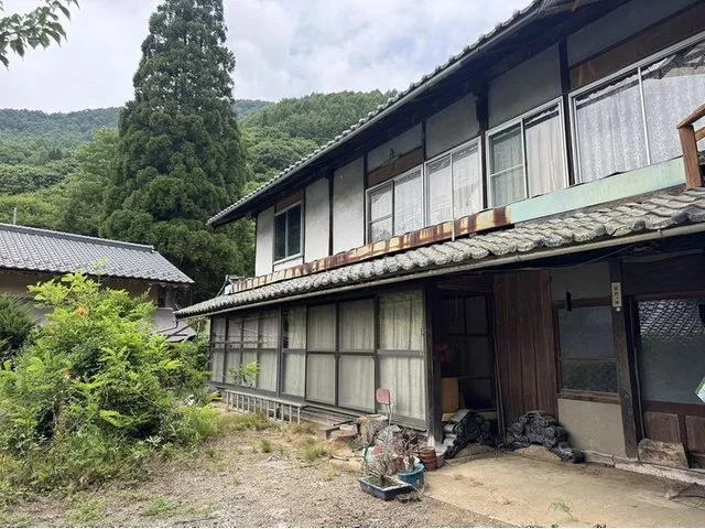 ◆At an elevation of 1138m, enjoy nature every day♪◆ The spacious 500 tsubo lot, including farmland, is attractive.