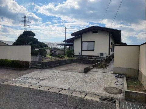 Oaza Terazu (Takadake Station) 8 million yen