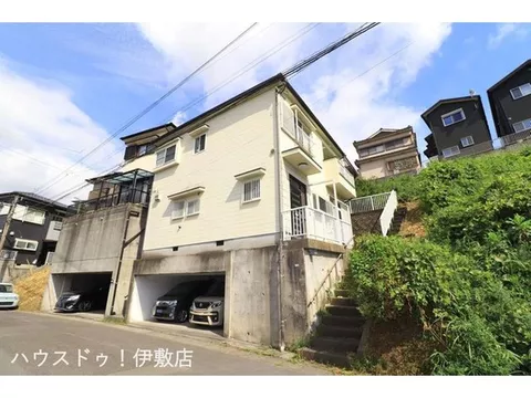 【With solar power and storage battery】【With garage for 2 cars】【7 minutes on foot to Wakakusa Nursery】