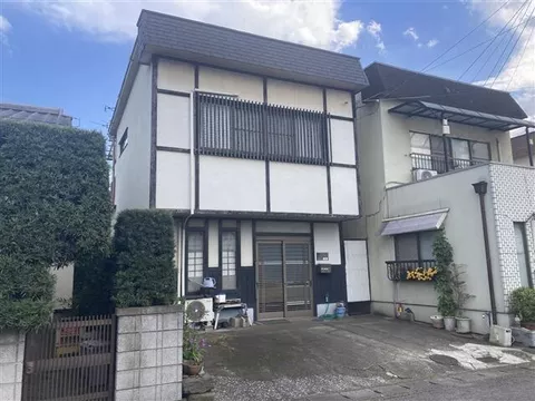 Oita City, Mikawagami 4-chome (Takahiro Station) 2-story 3LDK