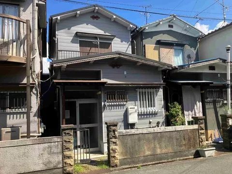 Yamatotakada-shi, Yamatotakada 2F 3DK

2,300,000 yen