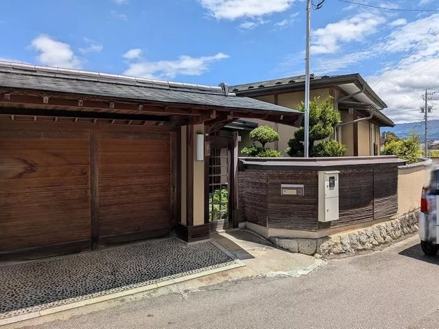 Kamidonoka (Kiriishi Station) 8 million yen