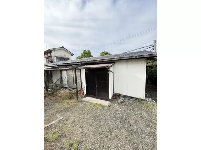 Nishijō (Nishinosho Station) 9 million yen