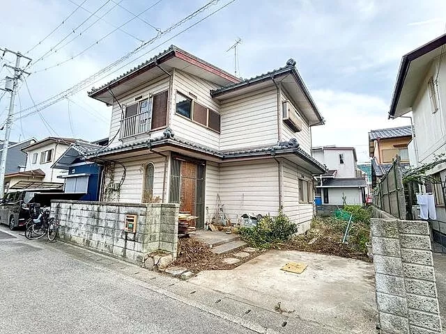 Used single-family home Takamatsu City Shin-Kitacho single-family home