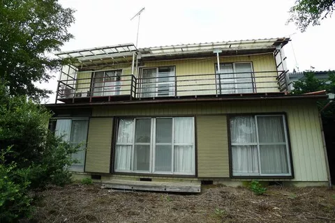 Moka City Tsuruta (Nishida Station) Two-story building 6DK