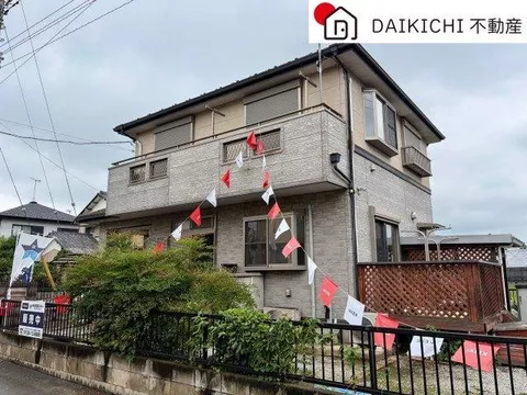 For 14,990,000 yen, you can acquire a "spacious lot of approximately 73.63 tsubo" and "4LDK"!