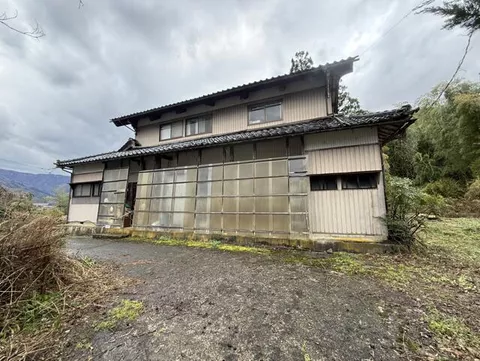 Katsuyama City, Higashikata, Ichi-ji (Kobunato Station) 2-story building 5DK