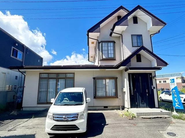 [Open House Held] A 4DK used house has appeared in Shiga, Suwa City! Convenient living facilities are abundant.