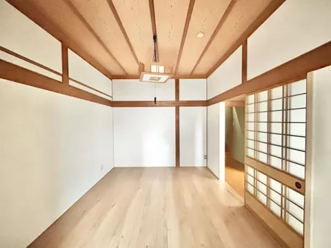 Aki City, Honmachi 5-chome (Kyujomae Station), 2-story, 3LDK