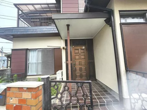 9 minutes on foot from Tsukahara Station ♪ South-facing 4DK ♪ South-facing balcony ♪ DK with a back door ♪ - Image 2