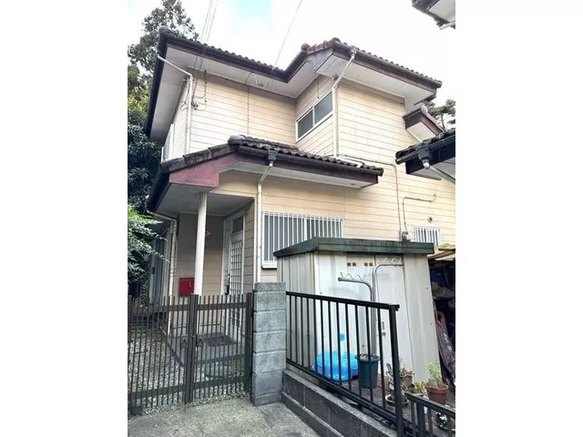 This is a house where you can enjoy a relaxed countryside life.