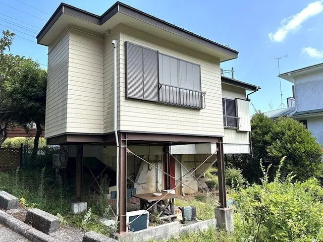 Usami 4.9 million yen
