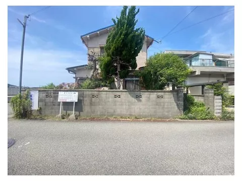 Mitsukazu (Kimimizu Temple Station) 8 million yen