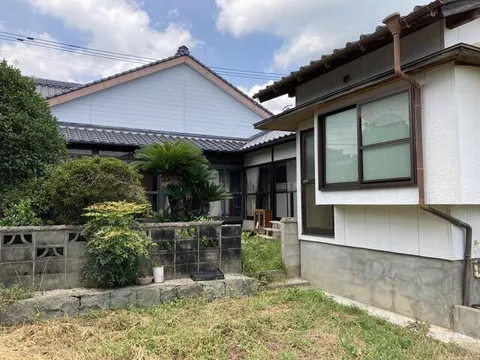 Kishima District, Kohoku Town, Oaza Kamikoda (Kohoku Station) 2-story building 7DK
