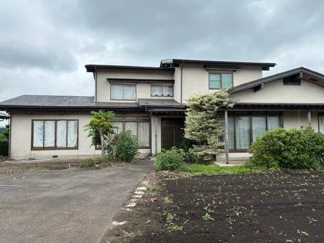 Hachimantai City, Noda 21 Chiwari (Kitamori Station), 2-story, 8DK