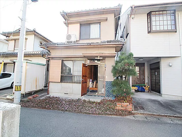 Tokushima City, Minamisuehiro-cho 2-story building 4K