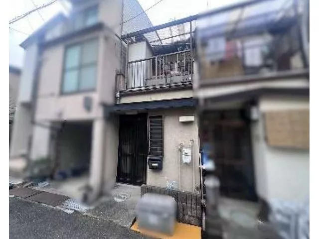 【8 minutes on foot from Hankyu "Nishimukō" Station, compact 1LDK used house】