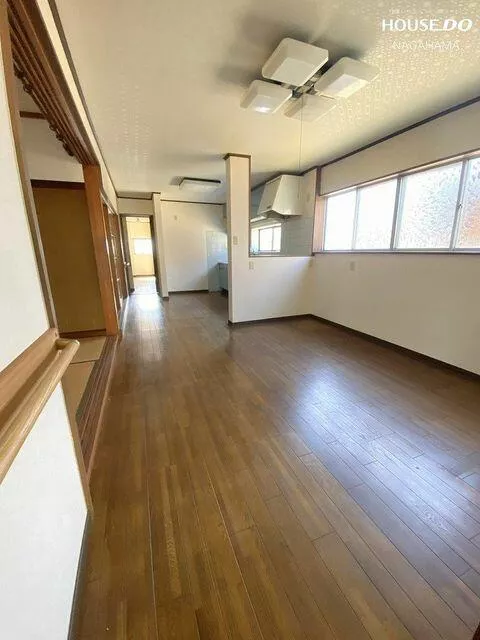 2F 10DK (Kinomoto station), Kinomoto-cho, Nagahama-shi, Kanagawa

5.5 million yen