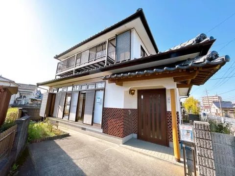 Yatsushiro City, Toyohara Nakacho (Yatsushiro Station) 2-story building 4LDK