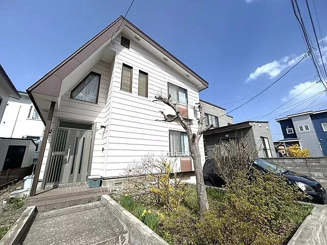 Used single-family home in Takakau-cho, Hakodate