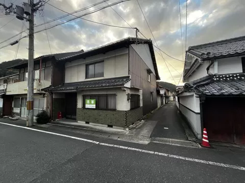 Ayabe City, Tamachi (Ayabe Station) 2-story building 10K