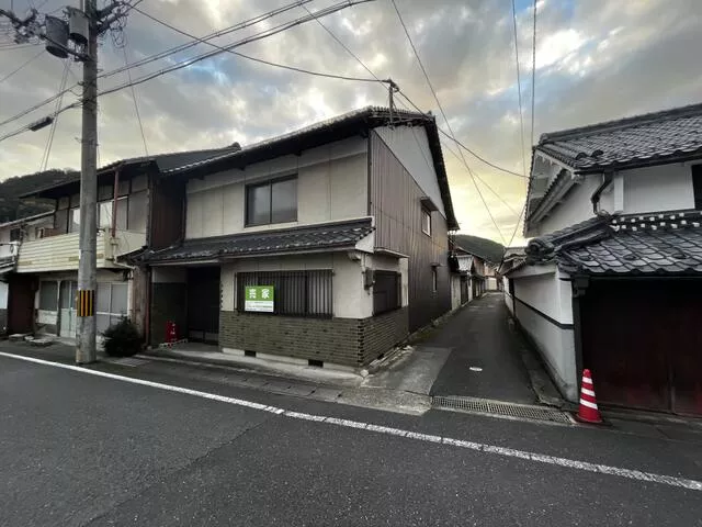 Ayabe City, Tamachi (Ayabe Station) 2-story building 10K