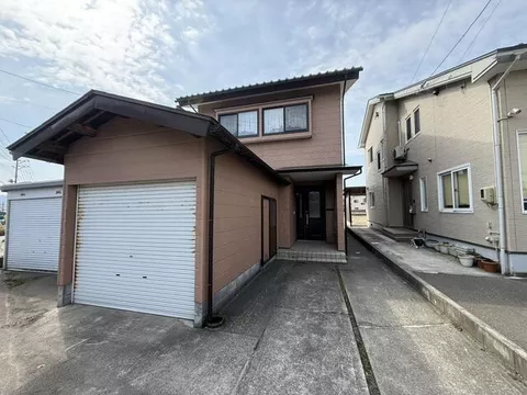 Kashiwazaki City, Oaza Uedajiri (Ibarame Station) 2-story building 3LDK - Image 1
