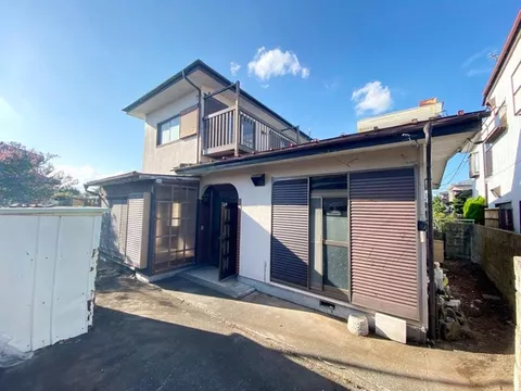 Tsuruda Town, 5.9 million yen