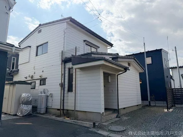 ◆Taiyo Real Estate Hachinohe Branch◆ Convenient 4DK in the Ryuike area with commercial facilities within walking distance