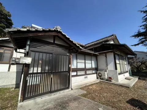 Kitsuki City, Oaza Kitsuki (Kitsuki Station) Single-story building 5SDK