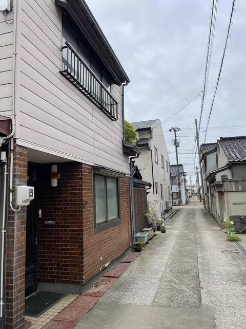 Imizu City, Honmachi 1-chome (Daiichi Inn Shinminato Cross Bay Mae Station) 2-story 7K