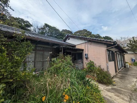 Shimonoseki City, Hikonoshima Enoura-cho 4-chome (Shimonoseki Station) Single-story building 5DK