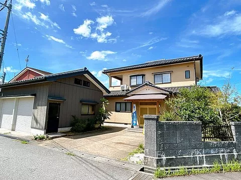 Used single-family home in Kitano, Namerikawa City
